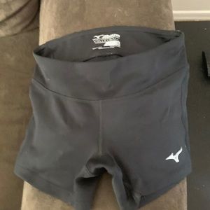 Mizuna volleyball shorts